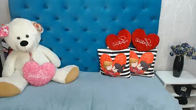 Snapshot of Sexy_MALIKKA chatting on 14, 2, 2025 Sexy MALIKKA online show from 14, 2, 2025