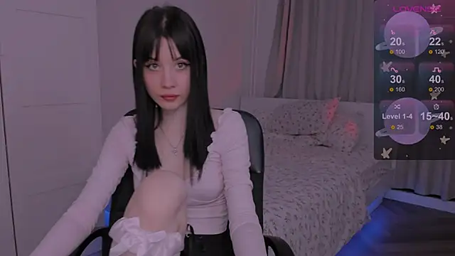 CoddleWeeper  online show from 17, 2, 2025