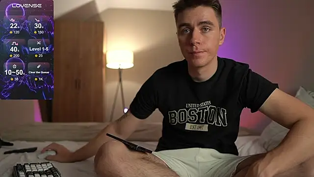 TaisonBrownX online show from 10, 9, 2025