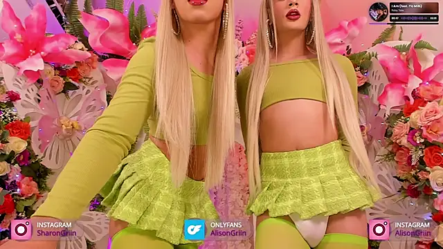 Snapshot of AlisonSharon chatting on 14, 12, 2024 AlisonSharon online show from 14, 12, 2024