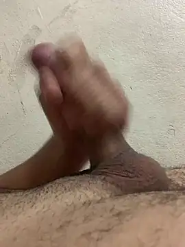 Snapshot of rodrig3105 chatting on 14, 3, 2025 rodrig3105 online show from 14, 3, 2025