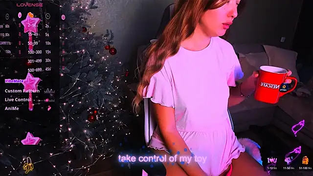 ReggieMeow online show from 10, 1, 2025