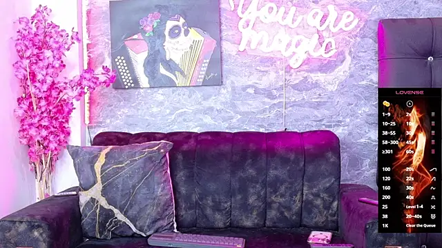 Snapshot of siamarlin chatting on 16, 4, 2026 siamarlin online show from 16, 4, 2026