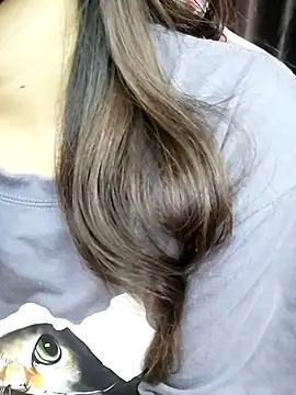 Snapshot of _Linez_ chatting on 22, 12, 2024  Linez  online show from 22, 12, 2024