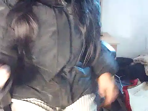 Snapshot of Haralushiaaax chatting on 13, 1, 2026 Haralushiaaax online show from 13, 1, 2026