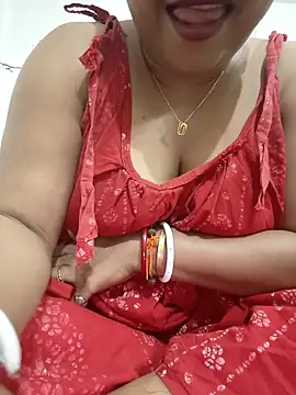 Snapshot of Nancy-22 chatting on 2, 4, 2026 Nancy-22 online show from 2, 4, 2026