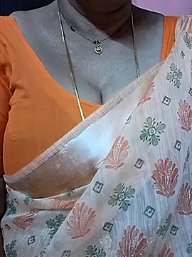 ananya956 online show from 4, 4, 2026