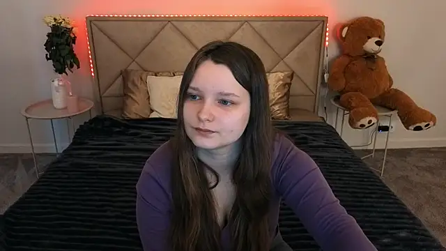 Snapshot of MagicPeachh_ chatting on 20, 3, 2026 MagicPeachh online show from 20, 3, 2026