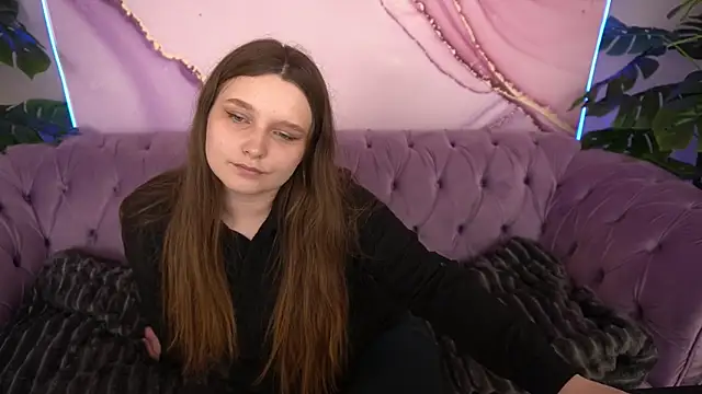 Snapshot of MagicPeachh_ chatting on 16, 7, 2026 MagicPeachh online show from 16, 7, 2026