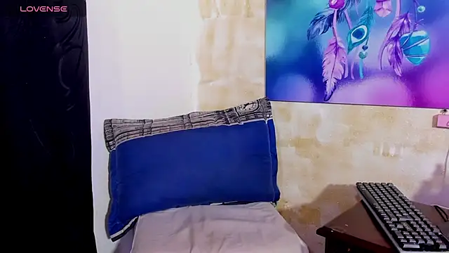 Lauren Hills069 online show from 25, 2, 2026