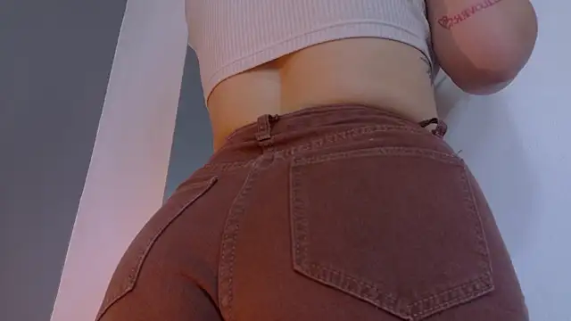 Snapshot of LilithSmith_ chatting on 9, 1, 2026 LilithSmith online show from 9, 1, 2026