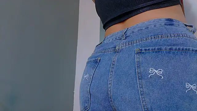 Snapshot of LilithSmith_ chatting on 10, 1, 2026 LilithSmith online show from 10, 1, 2026