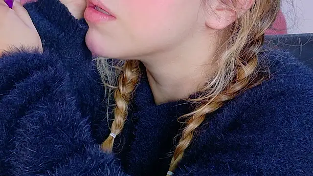 Snapshot of LilithSmith_ chatting on 3, 2, 2026 LilithSmith online show from 3, 2, 2026