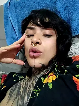 taaylor33 online show from 20, 11, 2025