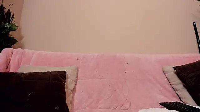 sara  lynn online show from 13, 3, 2025