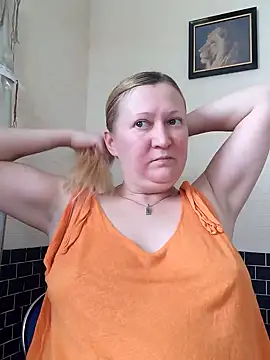 Snapshot of blondyaguar chatting on 21, 12, 2024 blondyaguar online show from 21, 12, 2024