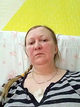 Snapshot of blondyaguar chatting on 18, 2, 2026 blondyaguar online show from 18, 2, 2026