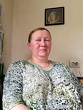 Snapshot of blondyaguar chatting on 22, 4, 2026 blondyaguar online show from 22, 4, 2026