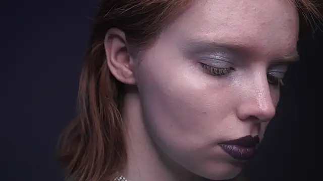 ginger hugs online show from 6, 3, 2025