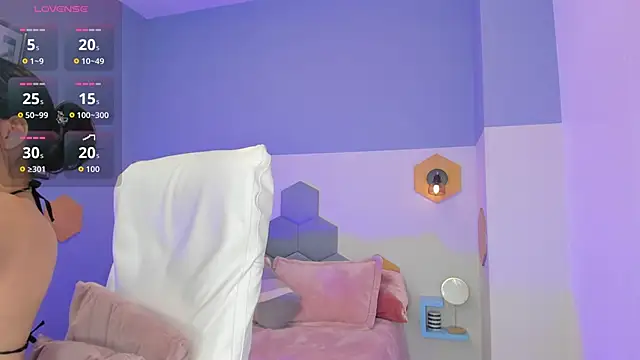 Snapshot of Chloe_fischer_ chatting on 21, 4, 2026 Chloe fischer online show from 21, 4, 2026