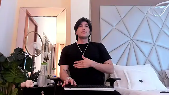 Karimferrer online show from 10, 1, 2025