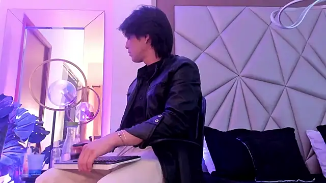 Karimferrer online show from 18, 1, 2025