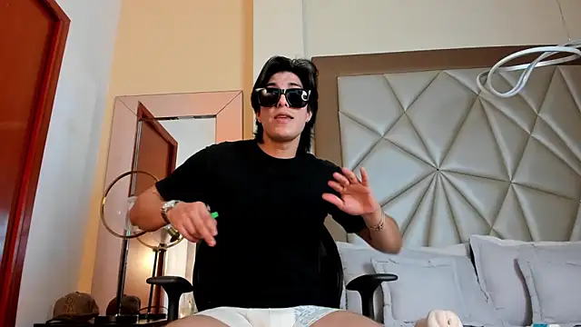 Karimferrer online show from 1, 10, 2025