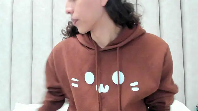 FreyaMoller online show from 15, 2, 2026