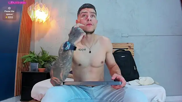 french sexx online show from 22, 1, 2025