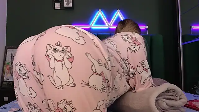 kimmie meow online show from 30, 1, 2025