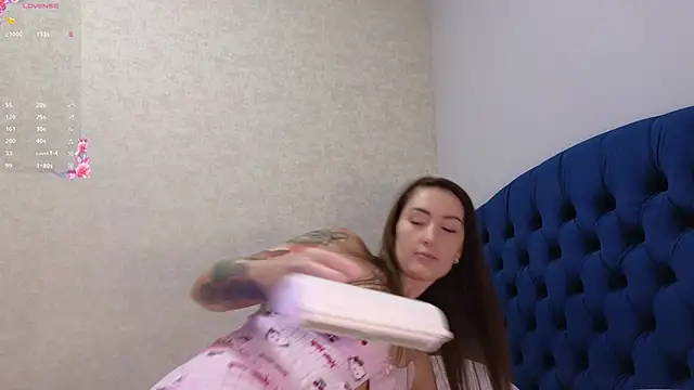 kimmie meow online show from 30, 10, 2025