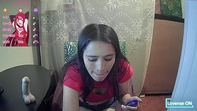 Snapshot of Hanha00 chatting on 3, 3, 2026 Hanha00 online show from 3, 3, 2026