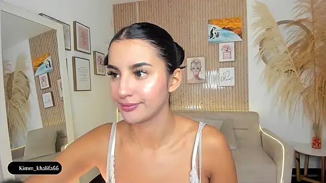 Kimm khalifa online show from 24, 1, 2025