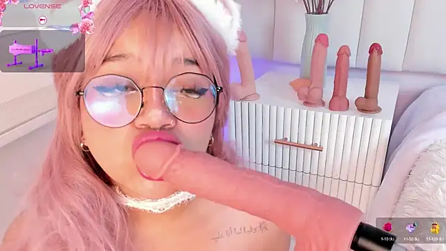 Snapshot of Sally__Walker chatting on 12, 2, 2025 Sally Walker online show from 12, 2, 2025