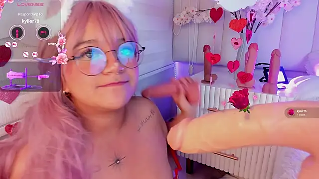 Snapshot of Sally__Walker chatting on 14, 2, 2025 Sally Walker online show from 14, 2, 2025