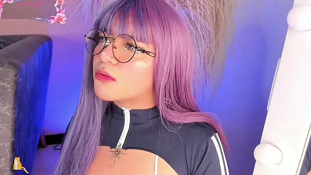 Snapshot of Sally__Walker chatting on 5, 3, 2025 Sally Walker online show from 5, 3, 2025