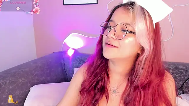 Snapshot of Sally__Walker chatting on 7, 3, 2025 Sally Walker online show from 7, 3, 2025