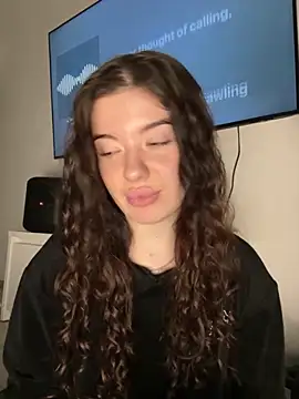 Kimi Ass online show from 6, 11, 2025