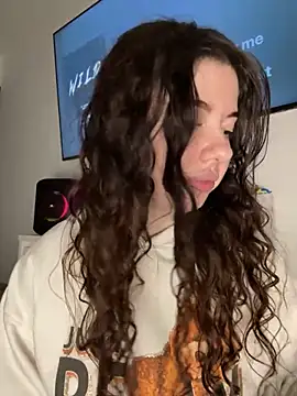 Kimi Ass online show from 22, 11, 2025