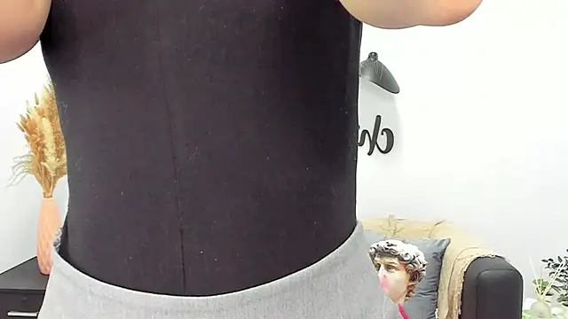 Snapshot of LolaWilsons chatting on 7, 2, 2025 LolaWilsons online show from 7, 2, 2025