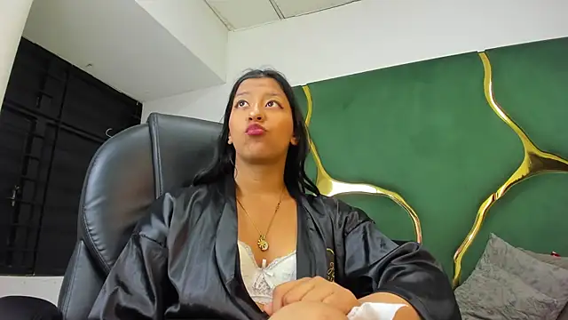 VaneLin18 online show from 10, 1, 2026