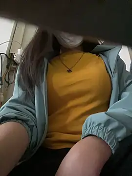 Tuongvy05 online show from 17, 1, 2025