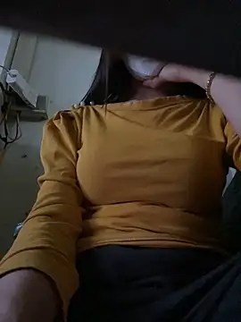 Tuongvy05 online show from 22, 3, 2025