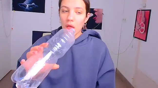 Dana Joy  online show from 22, 12, 2024