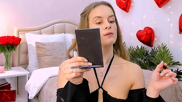 RozzitaBedberry online show from 19, 2, 2025