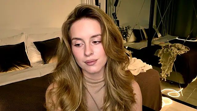 RozzitaBedberry online show from 11, 5, 2026