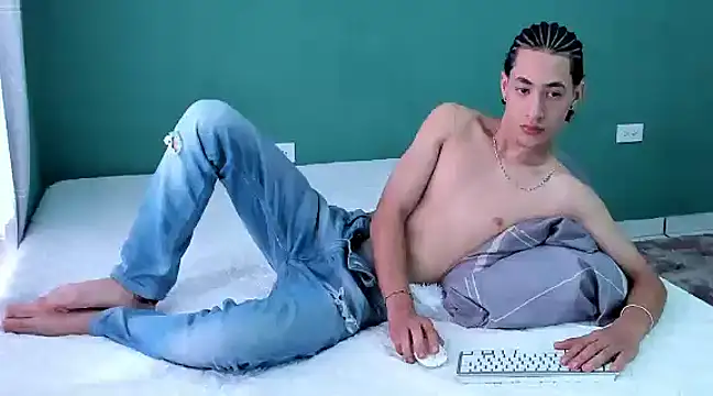 Snapshot of Chandler_ken chatting on 3, 12, 2024 Chandler ken online show from 3, 12, 2024