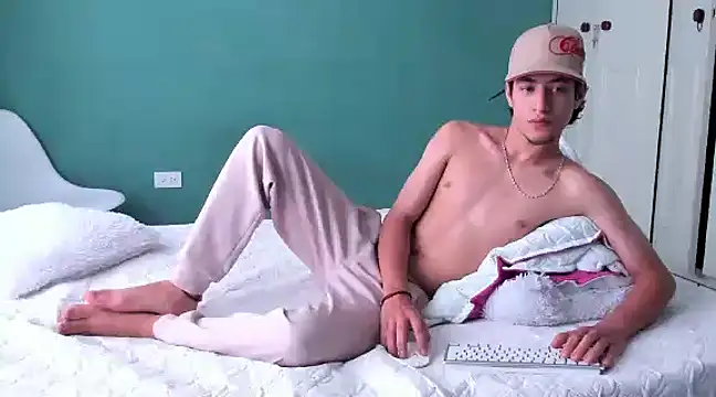 Snapshot of Chandler_ken chatting on 1, 2, 2025 Chandler ken online show from 1, 2, 2025