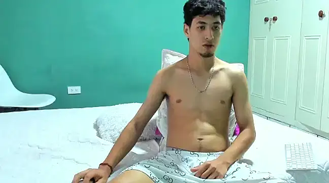 Snapshot of Chandler_ken chatting on 26, 2, 2025 Chandler ken online show from 26, 2, 2025