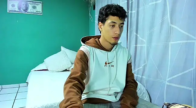 Snapshot of Chandler_ken chatting on 1, 3, 2025 Chandler ken online show from 1, 3, 2025